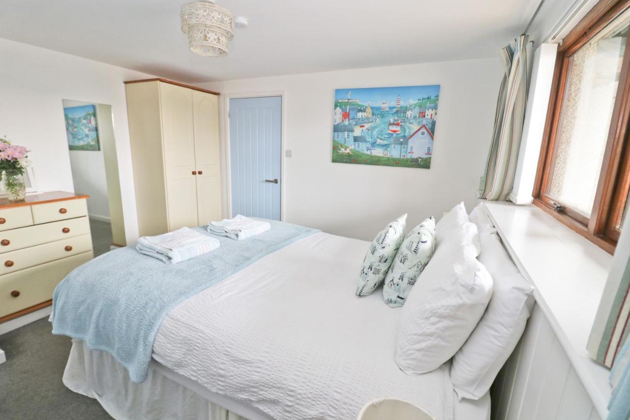 Seaside Apartment New Quay Exterior foto